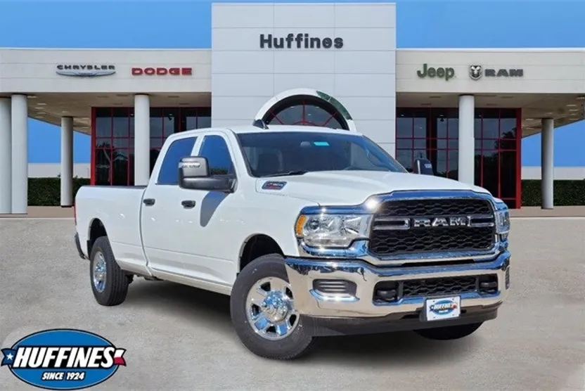 2024 Ram 2500 Tradesman photo 1