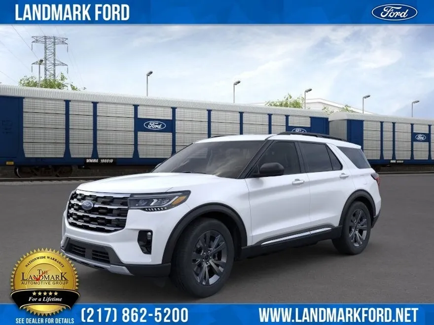 2025 Ford Explorer photo 1