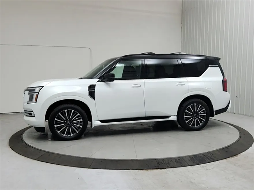 2026 Nissan Armada Platinum Reserve photo 1
