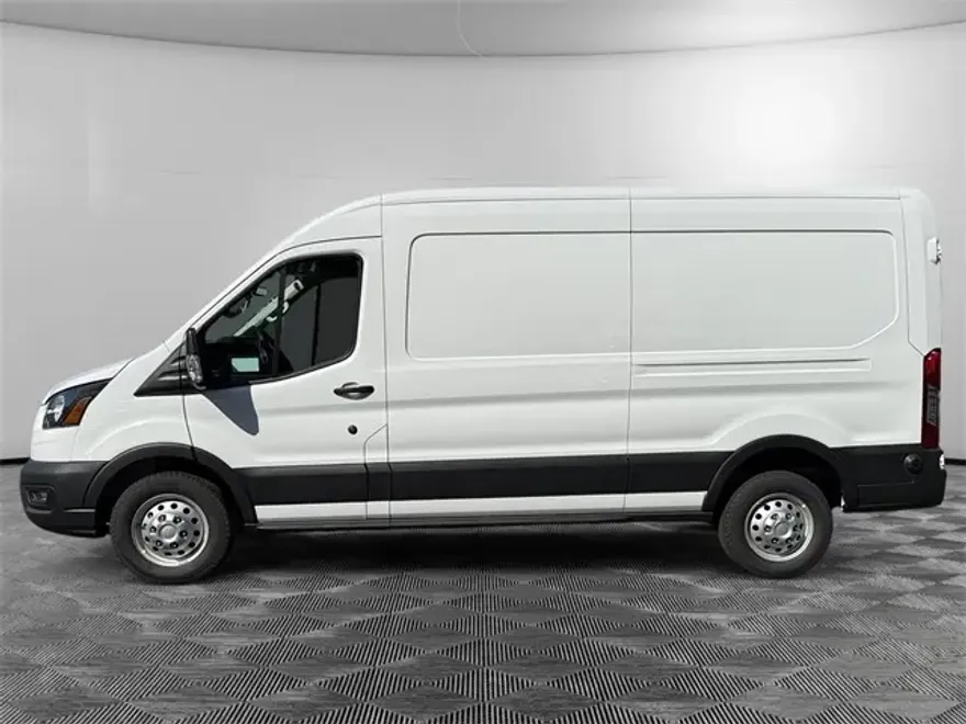 2025 Ford Transit photo 1
