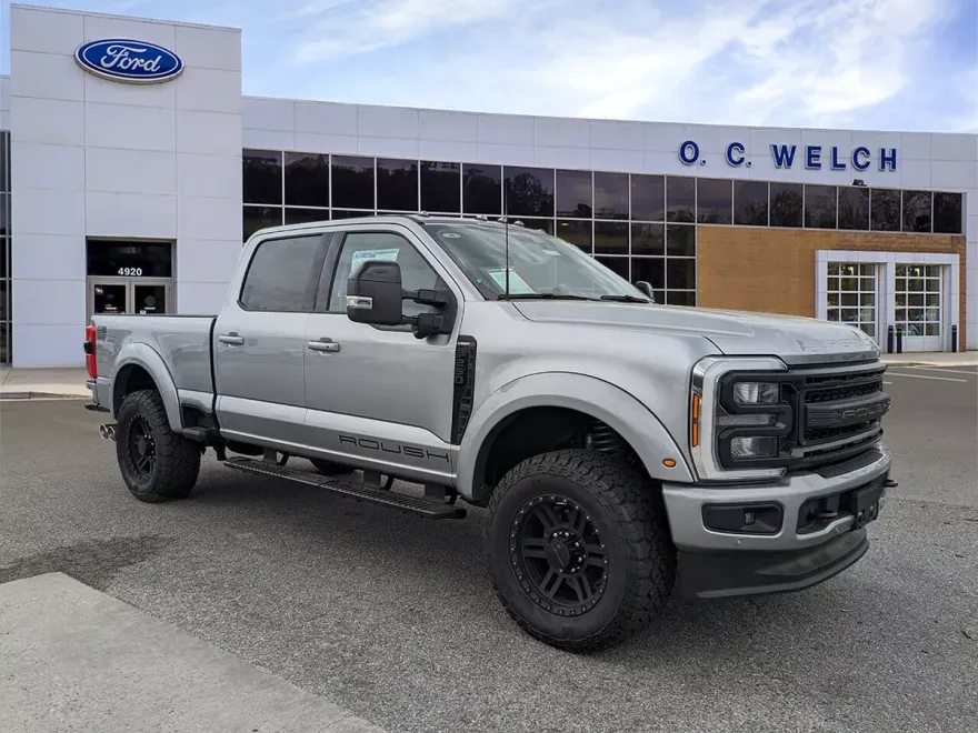 2024 Ford F-250 photo 1