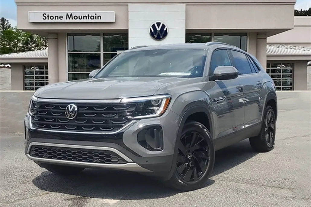 2026 Volkswagen Atlas Cross Sport SE Technology photo 1