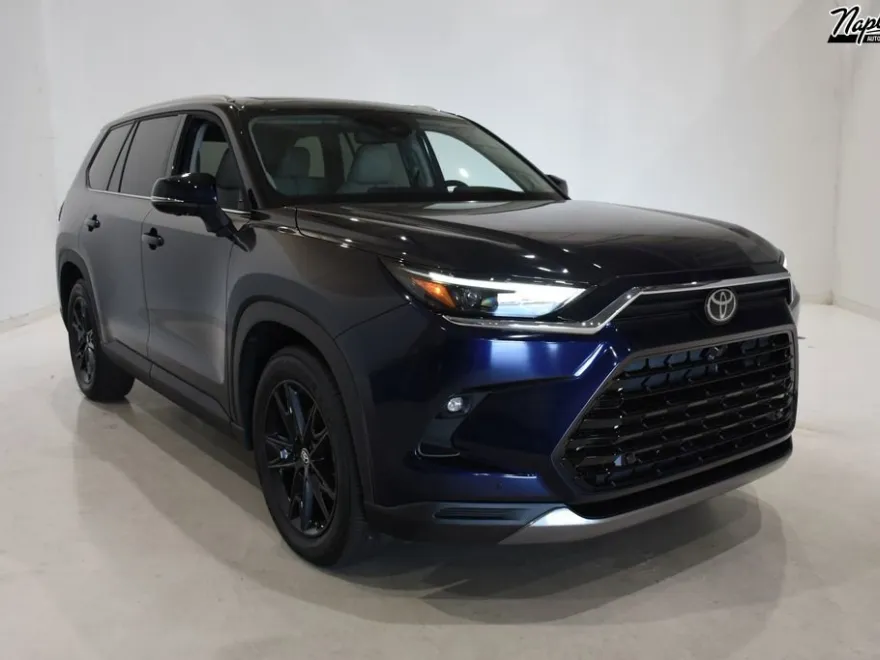 2026 Toyota Grand Highlander Platinum photo 1