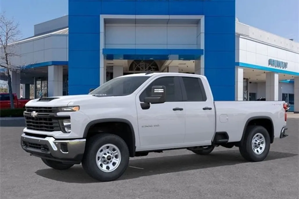 2026 Chevrolet Silverado 2500HD photo 1