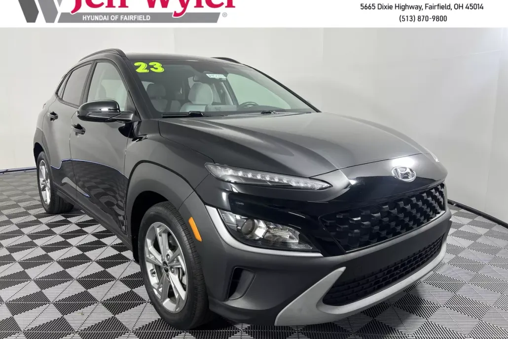 2023 Hyundai Kona SEL photo 1