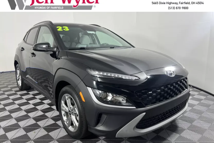 2023 Hyundai Kona SEL photo 1