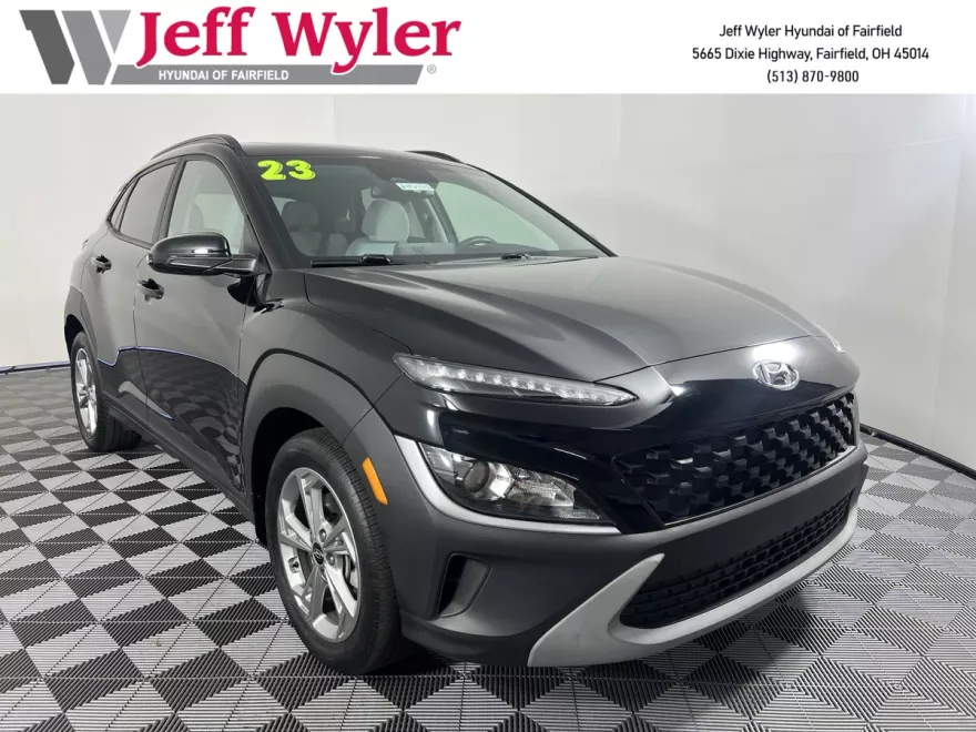 2023 Hyundai Kona SEL photo 1