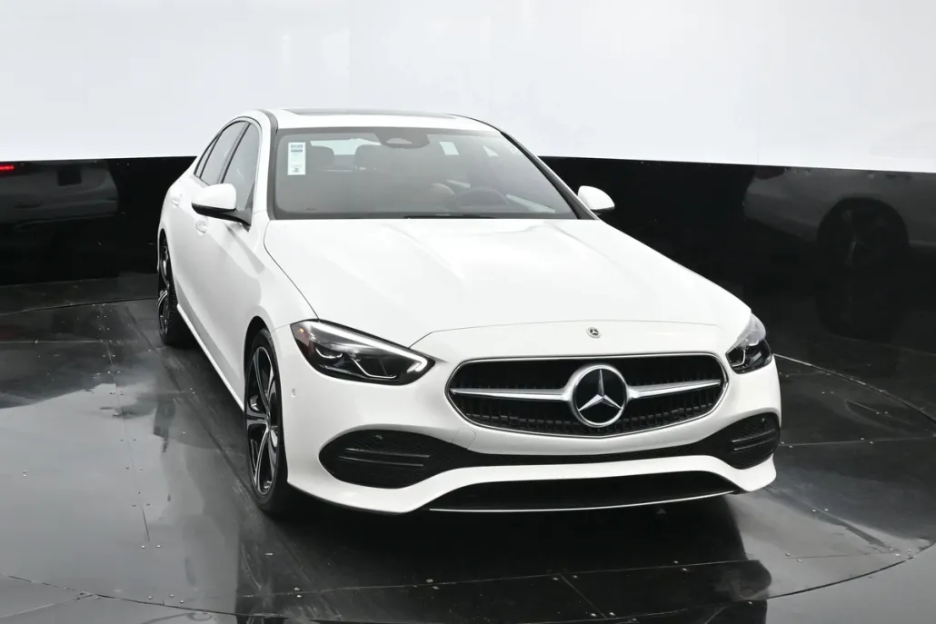 2024 Mercedes Benz C 300 photo 1
