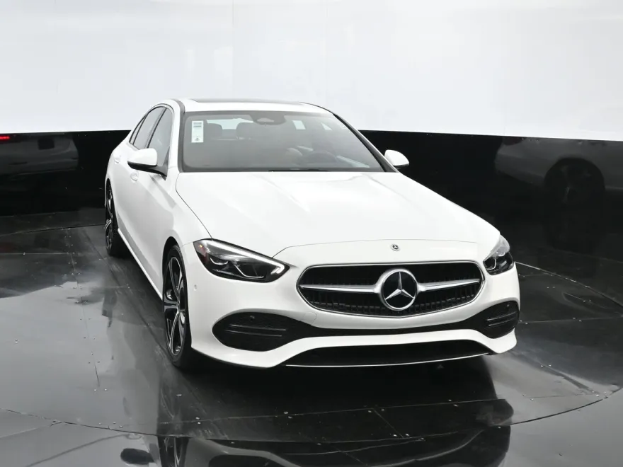 2024 Mercedes Benz C 300 photo 1