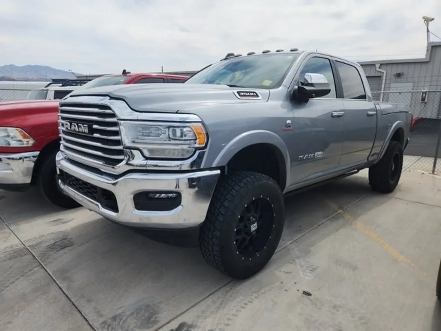 2022 Ram 3500 Longhorn photo 1