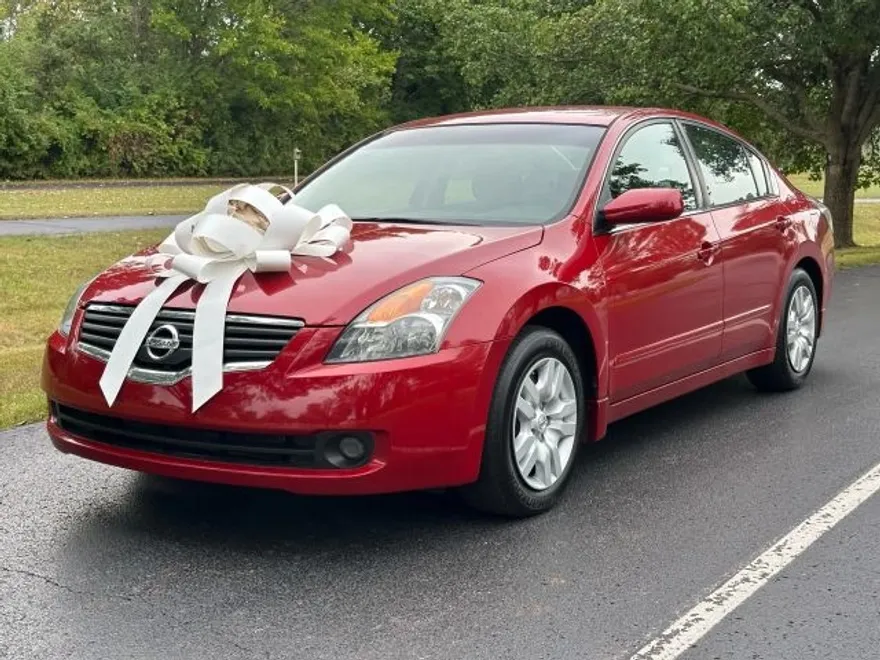 2009 Nissan Altima 2.5 photo 1