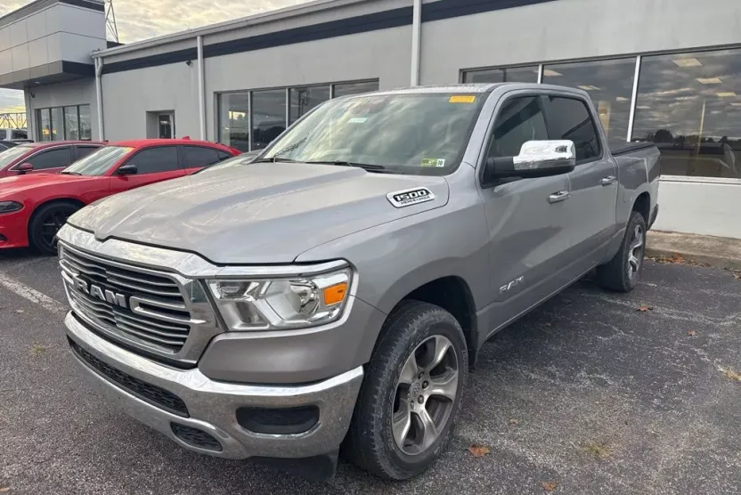 2024 Ram 1500 Laramie photo 1