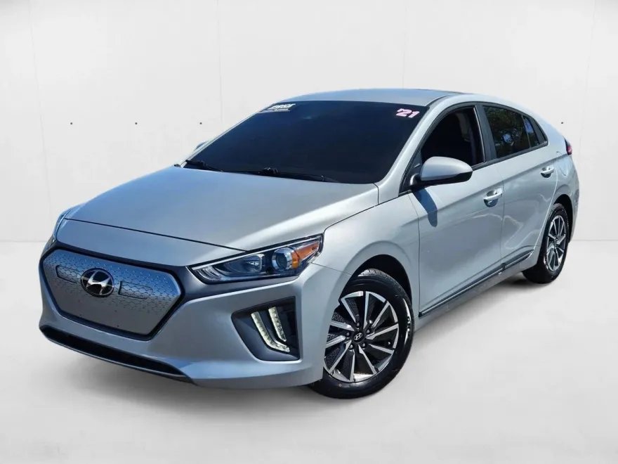 2021 Hyundai Ioniq Electric SE photo 1