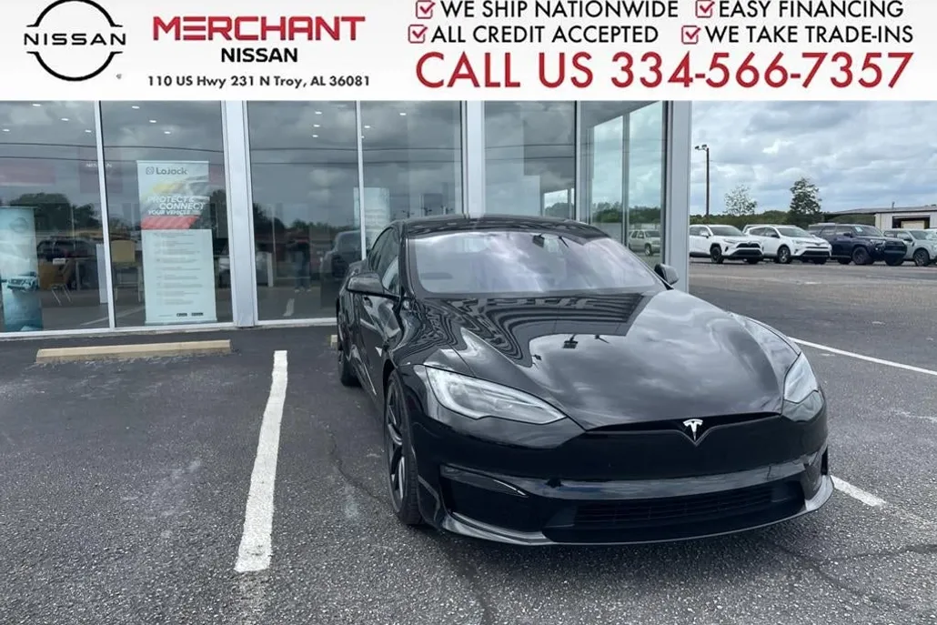 2024 Tesla Model S Plaid photo 1