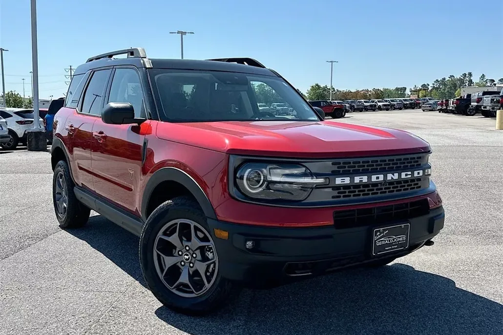 2024 Ford Bronco Sport Badlands photo 1
