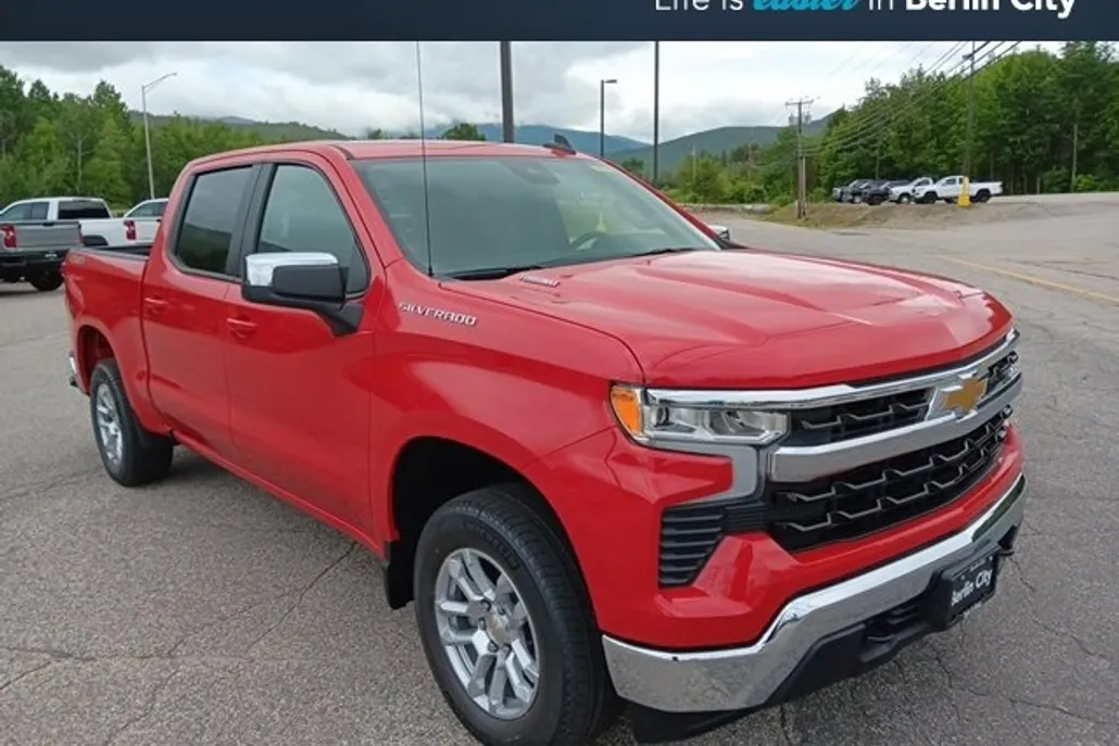 2025 Chevrolet Silverado 1500 LT photo 1