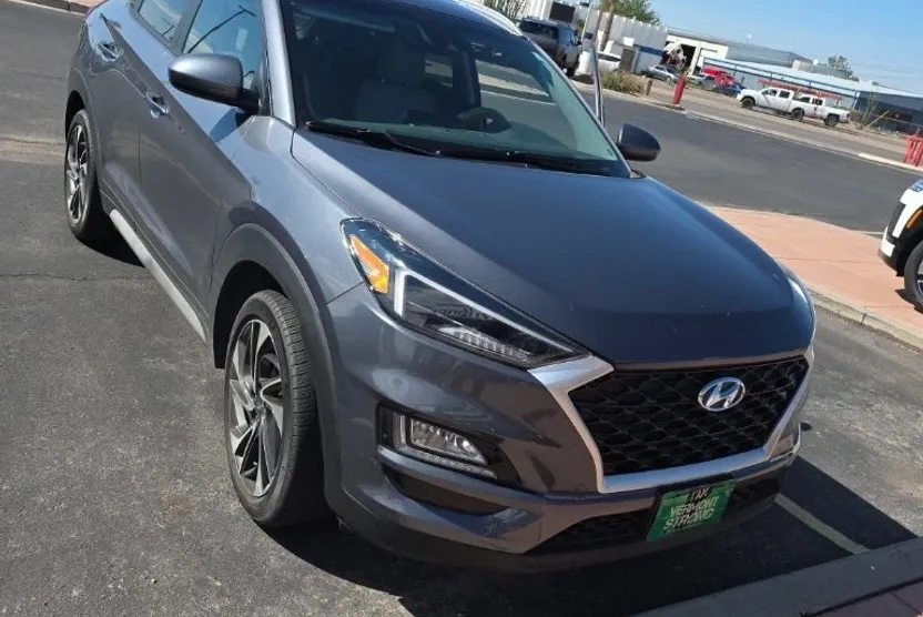 2019 Hyundai Tucson Sport photo 1