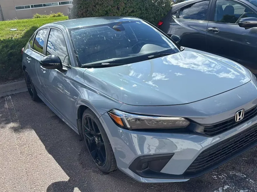 2022 Honda Civic Sport photo 1