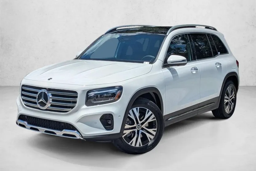 2025 Mercedes Benz GLB 250 photo 1