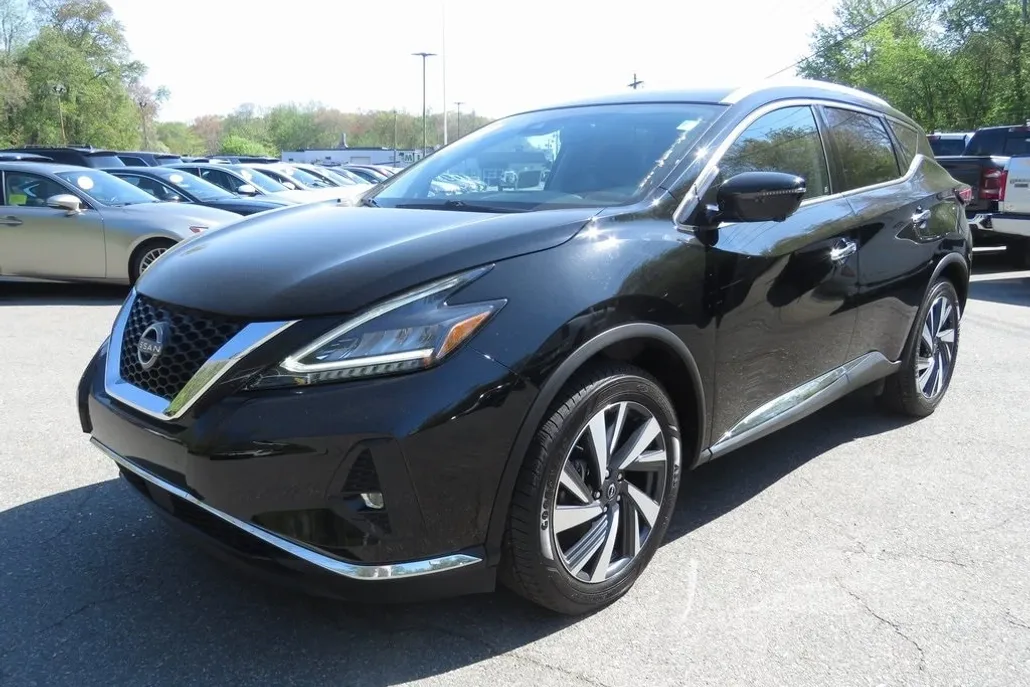 2023 Nissan Murano SL photo 1