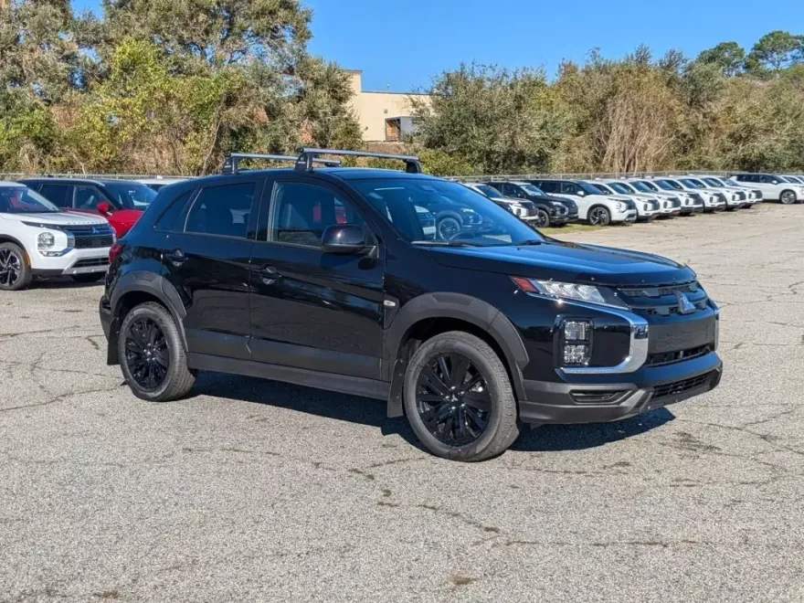 2024 Mitsubishi Outlander Sport ES LE SE photo 1