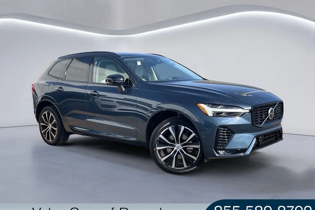 2025 Volvo XC60 B5 Plus photo 1