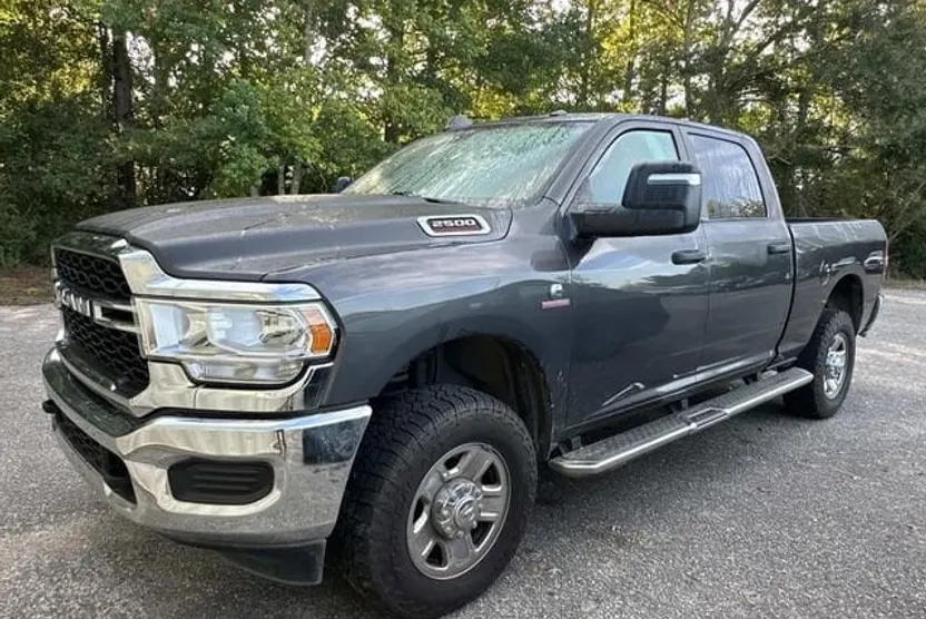 2023 Ram 2500 Tradesman photo 1