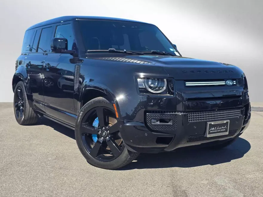 2022 Land Rover Defender V8 110 photo 1
