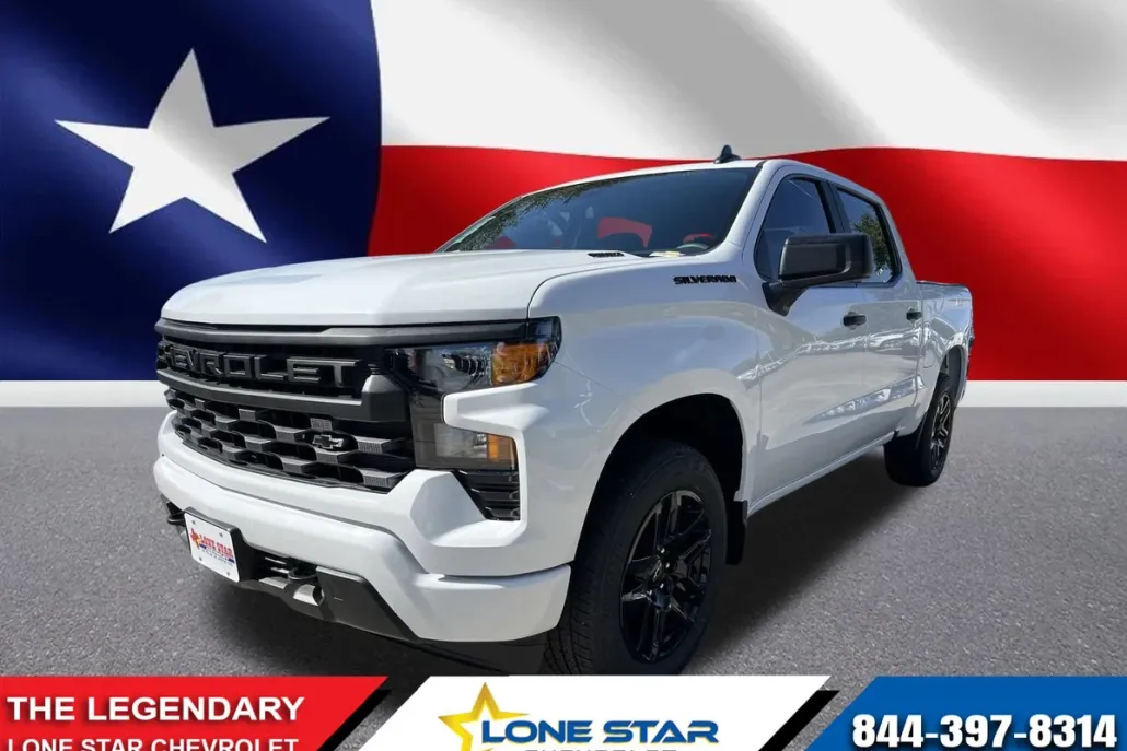 2025 Chevrolet Silverado 1500 Custom photo 1