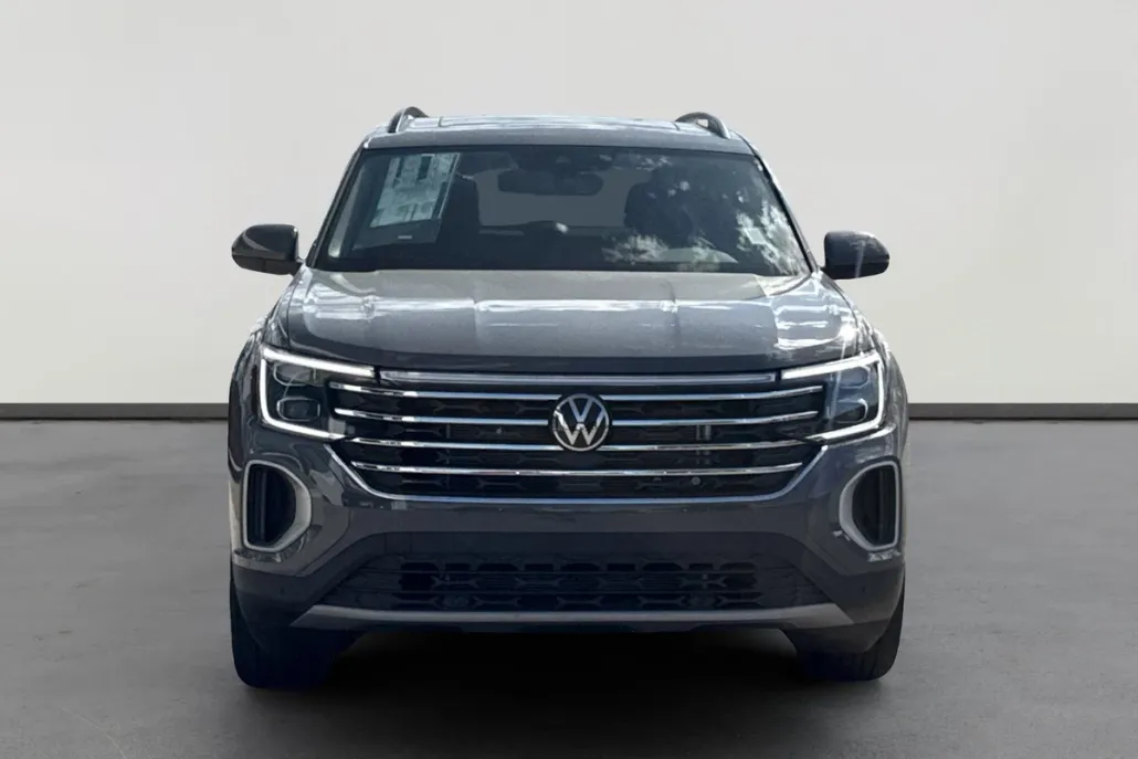 2026 Volkswagen Atlas SE Technology photo 1