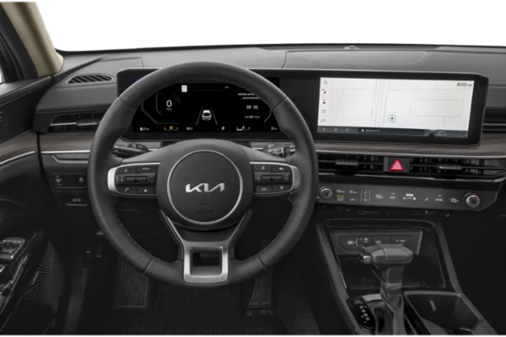 2025 Kia K5 EX photo 4