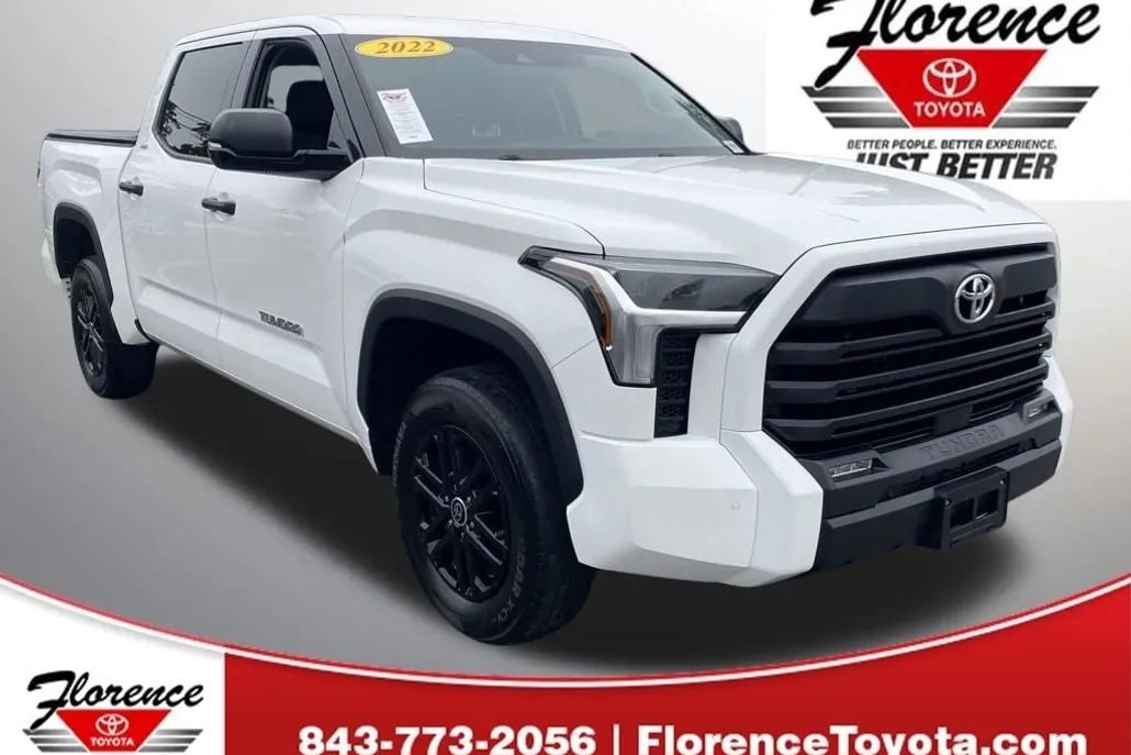 2022 Toyota Tundra SR5 photo 1