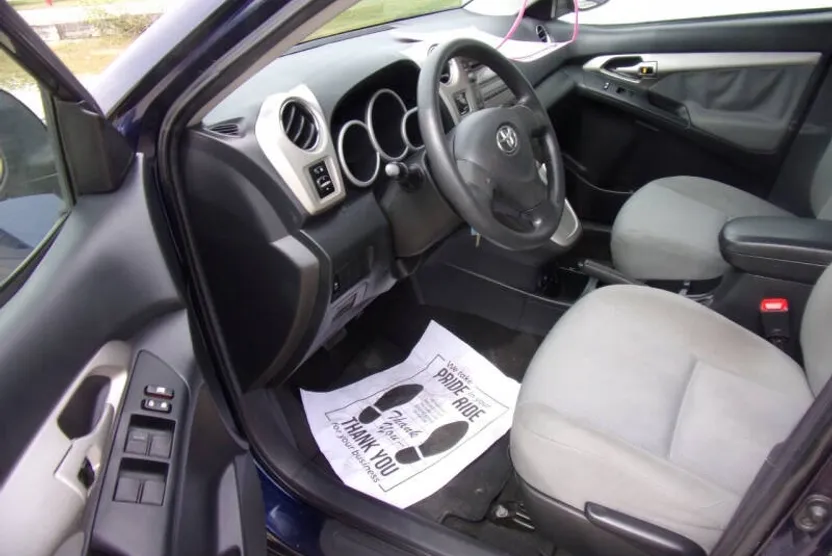 2010 Toyota Corolla Matrix L 4WD photo 1