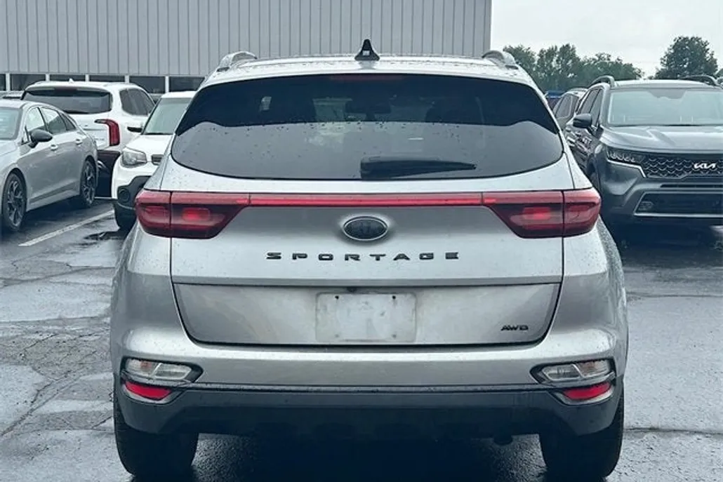 2021 Kia Sportage S photo 1