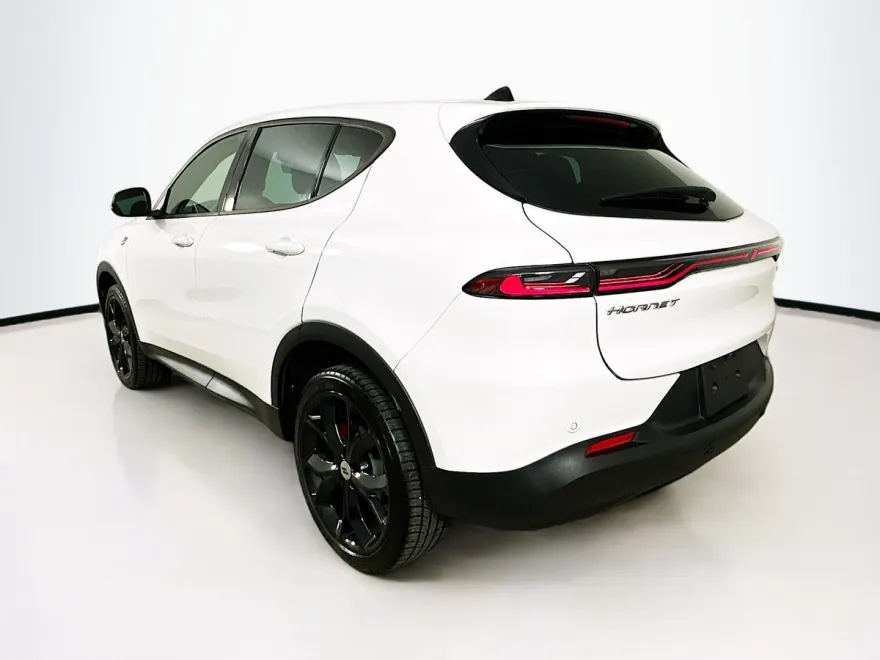 2024 Dodge Hornet GT photo 1