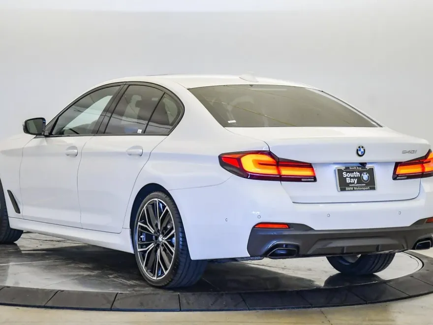 2022 Bmw 540i photo 1