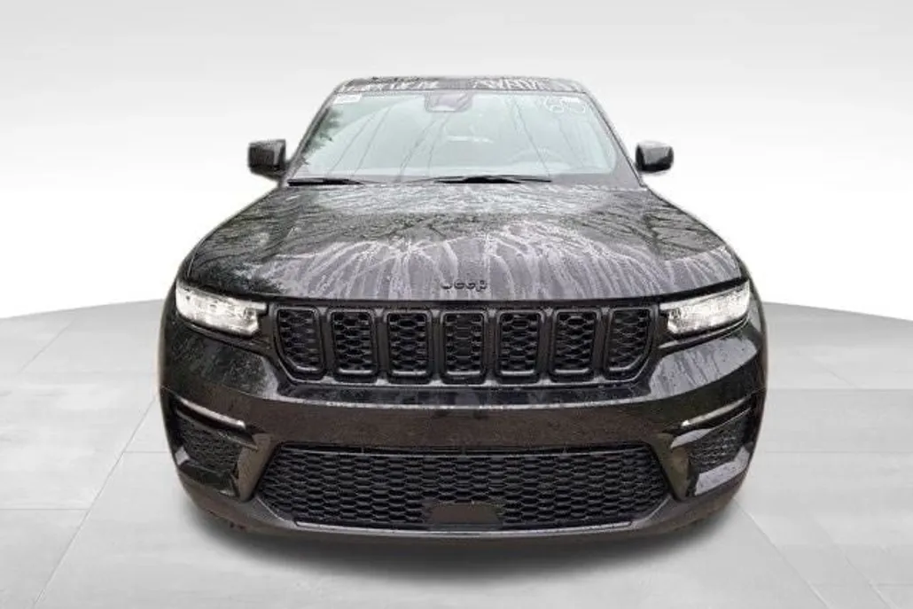 2025 Jeep Grand Cherokee Limited photo 1