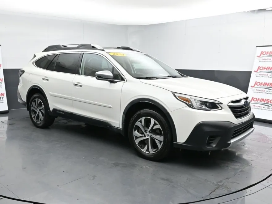 2020 Subaru Outback Touring XT photo 1