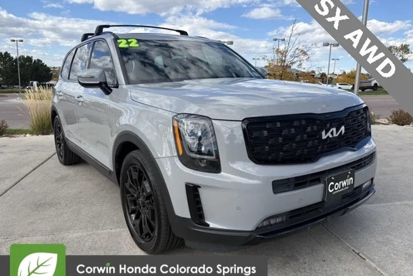 2022 Kia Telluride SX photo 1