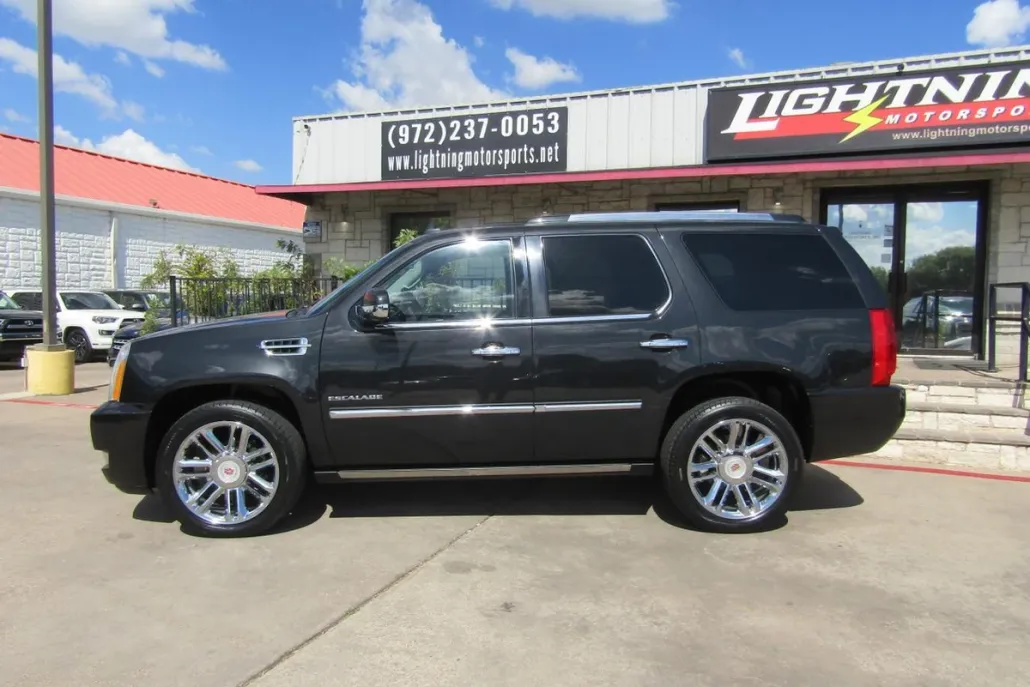2013 Cadillac Escalade Platinum photo 1