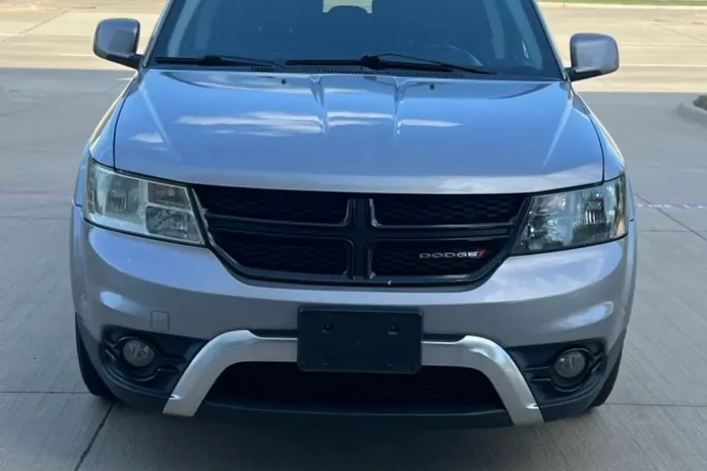2020 Dodge Journey Crossroad photo 1