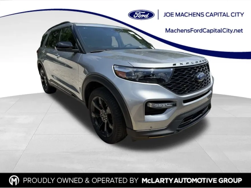 2024 Ford Explorer ST photo 1
