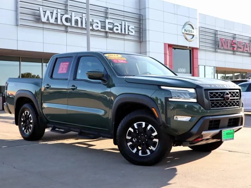 2024 Nissan Frontier PRO-4X photo 1