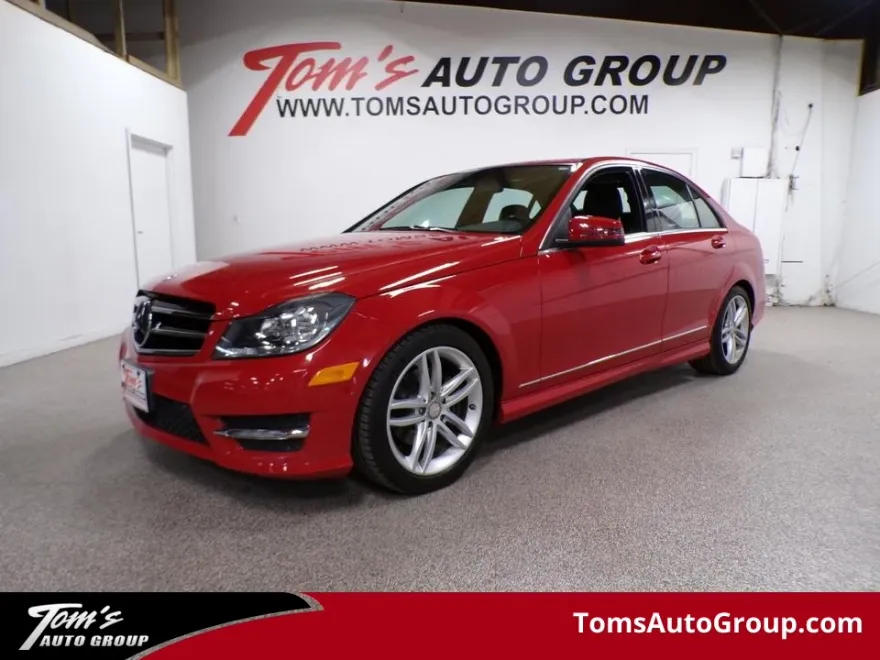 2012 Mercedes Benz C 300 Sport photo 1