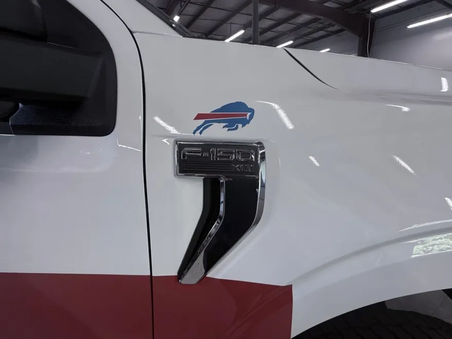 2024 Ford F-150 XLT photo 1