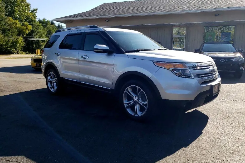 2011 Ford Explorer Limited photo 1