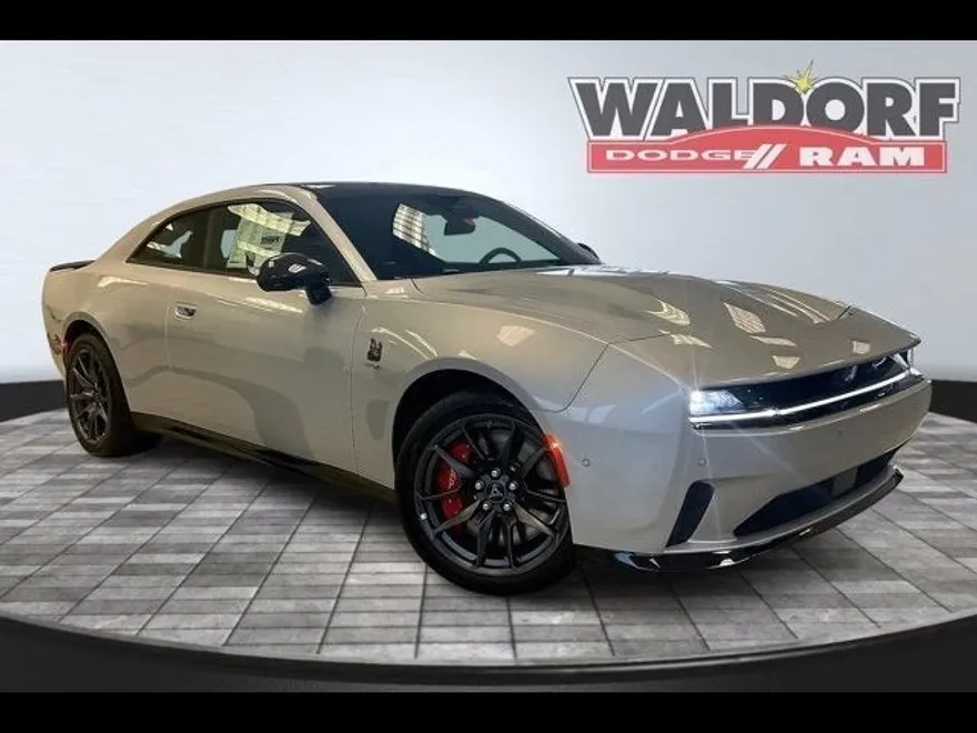 2024 Dodge Charger Scat Pack photo 1