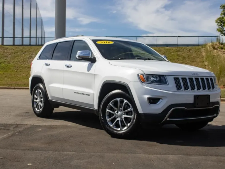 2016 Jeep Grand Cherokee Limited photo 1