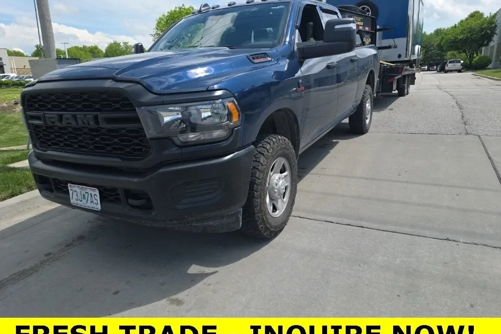 2024 Ram 3500 Tradesman photo 1