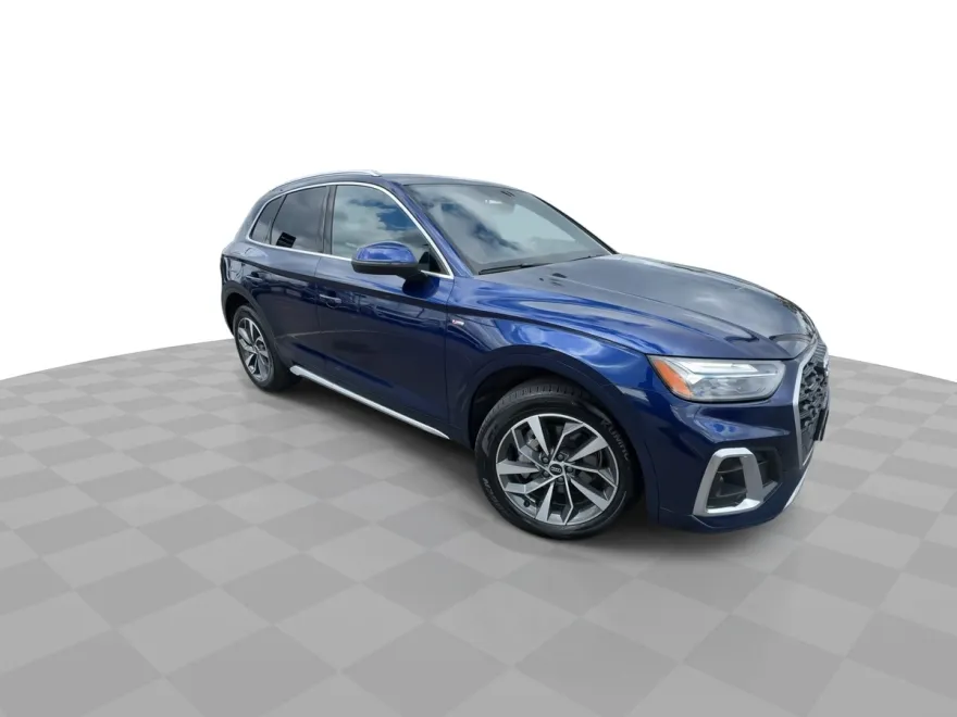 2022 Audi Q5 Premium Plus 45 TFSI S line photo 1